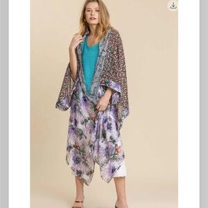 796. Mixed Floral Print Metallic Foil Detail Open Front Angel Wing Kimono